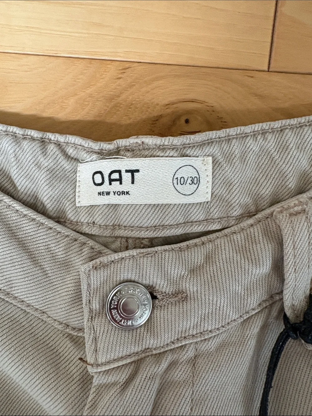 NWT Oat New York High Rise Mini Flare Jeans in Light Beige Size 10/30